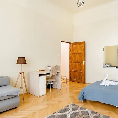 Apartament 108m2 3 Bedroom Central With 2,5 Bath *