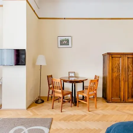 108m2 3 Bedroom Central With 2,5 Bath