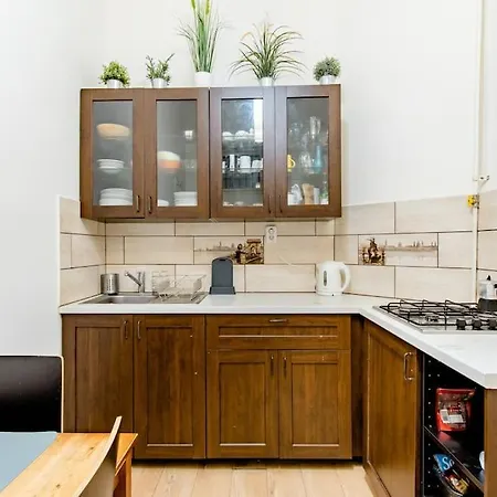 108m2 3 Bedroom Central With 2,5 Bath Apartament Budapesta