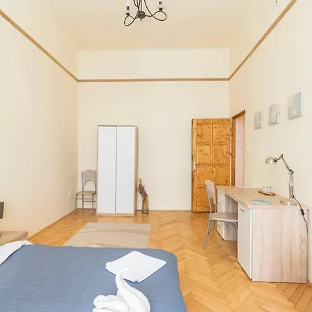 Apartament 108m2 3 Bedroom Central With 2,5 Bath *